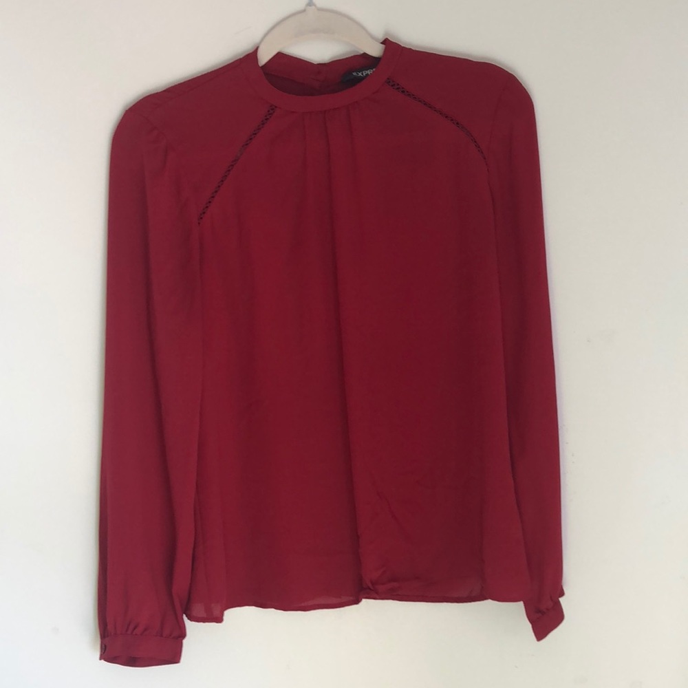 EXPRESS long sleeve shirt with back button detail